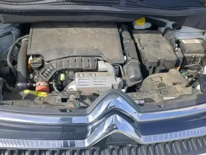 Photo 6 Citroën C3 Aircross  PureTech 110 S&S BVM6 C-Series