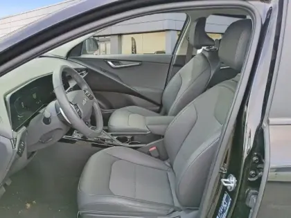 Photo 8 Kia Niro  1.6 GDi 138 ch HEV DCT6 Active