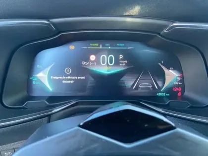 Photo 20 DS DS 7 DS7 Crossback Hybride E-Tense 225 EAT8 Performance Line+