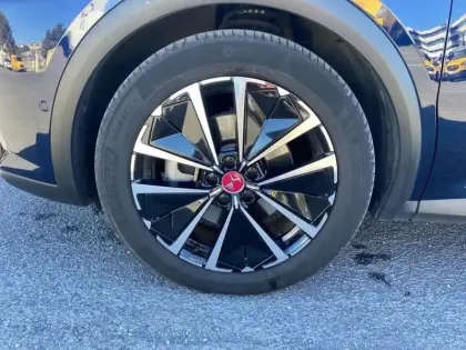 Photo 14 DS DS 7 DS7 Crossback Hybride E-Tense 225 EAT8 Performance Line+