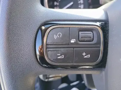 Photo 18 Citroën C3  BlueHDi 100 S&S BVM6 C-Series