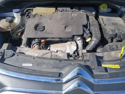 Photo 6 Citroën C3  BlueHDi 100 S&S BVM6 C-Series