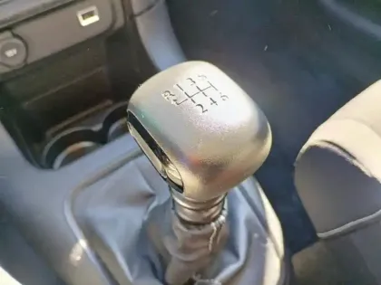 Photo 23 Citroën C3  BlueHDi 100 S&S BVM6 C-Series