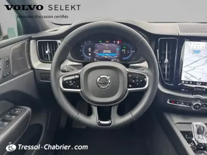 Photo 11 Volvo Xc60  T6 Recharge AWD 253 ch + 145 ch Geartronic 8 Ultimate Style Chrome