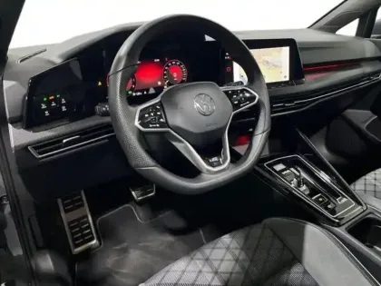 Photo 8 Volkswagen Golf 1.5 eTSI OPF 150 DSG7 R-Line