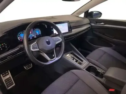 Photo 8 Volkswagen Golf 1.0 eTSI OPF 110 DSG7 Active