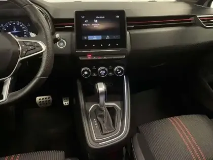 Photo 9 Renault Clio V TCe 130 EDC FAP RS Line