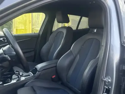 Photo 13 BMW Serie 1 Gén. III (F40) Ph2 M Sport 5