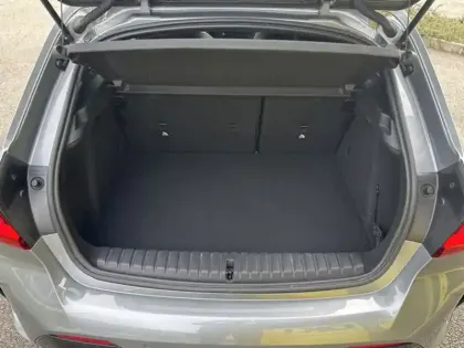 Photo 9 BMW Serie 1 Gén. III (F40) Ph2 M Sport 5