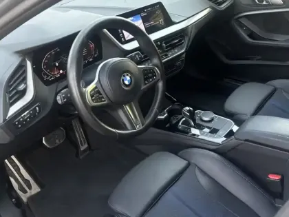 Photo 15 BMW Serie 1 Gén. III (F40) Ph2 M Sport 5