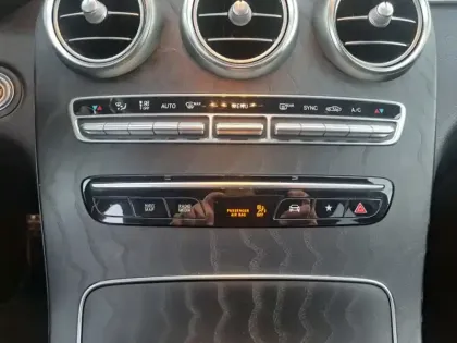 Photo 16 Mercedes Classe GLC GLC 220 d 4MATIC Coupé AMG Lin