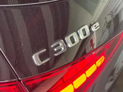 Photo 39 Mercedes Classe C  300 e Hybrid EQ Break