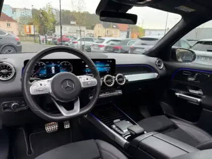 Photo 31 Mercedes GLB  200 d AMG Line