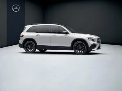 Photo 16 Mercedes GLB  200 d AMG Line