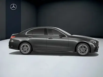 Photo 15 Mercedes Classe C  300 e Hybrid EQ Berli