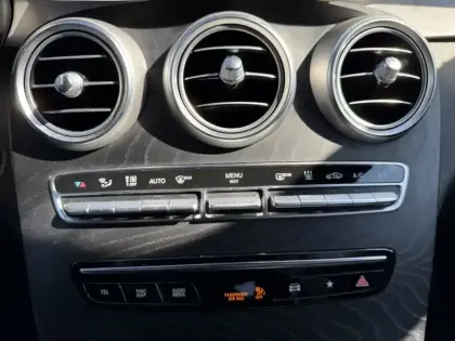 Photo 19 Mercedes Classe GLC GLC 300de 4MATIC Coupé AMG Lin