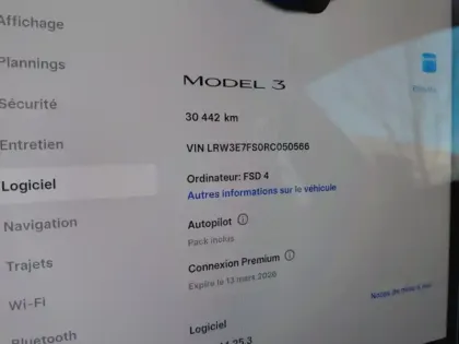 Photo 15 Tesla Model 3 Standard RWD  283 ch 