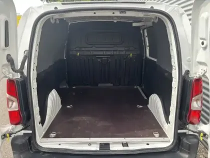 Photo 26 Peugeot Partner 1.5L 100ch Premium 650Kg M