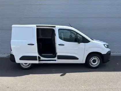 Photo 8 Peugeot Partner 1.5L 100ch Premium 650Kg M