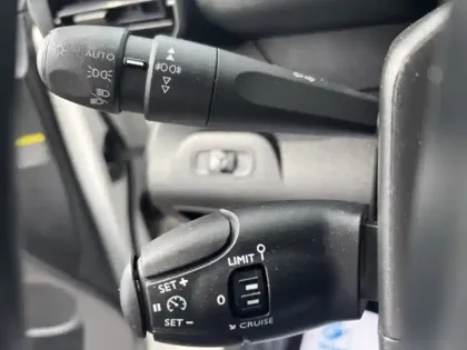 Photo 36 Peugeot Partner 1.5L 100ch Premium 650Kg M
