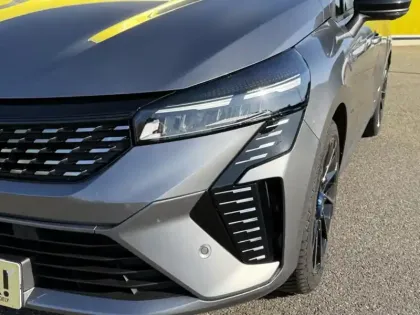 Photo 11 Renault Clio Gén. V (BJA) Ph2 esprit Alpine 5