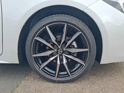 Photo 8 Toyota Corolla Hybride 1.8L 140h GR Sport 140 CH