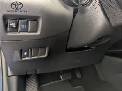 Photo 13 Toyota C-HR 2.0 Hybride 184 Edition