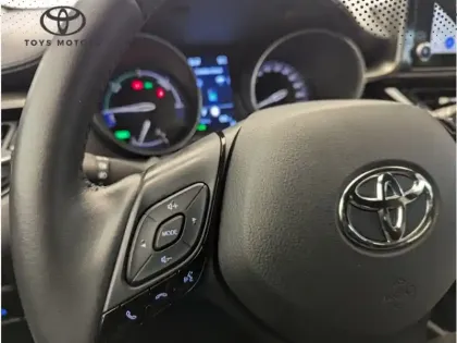 Photo 14 Toyota C-HR 2.0 Hybride 184 Edition