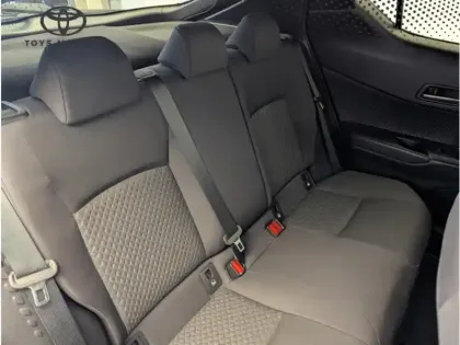 Photo 10 Toyota C-HR 2.0 Hybride 184 Edition