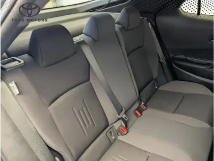 Photo 8 Toyota C-HR 1.8 Hybride 140 Design