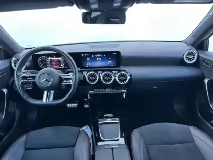 Photo 7 Mercedes Classe A 180 AMG Line