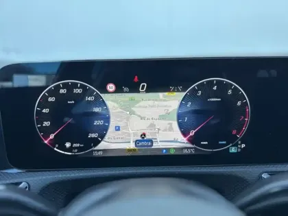 Photo 20 Mercedes Classe A 180 AMG Line