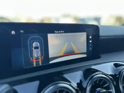 Photo 11 Mercedes Classe A 180 AMG Line