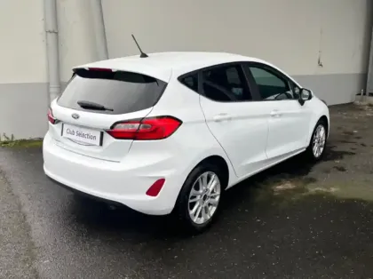 Photo 23 Ford Fiesta Gén. V Ph2 Titanium Business 5