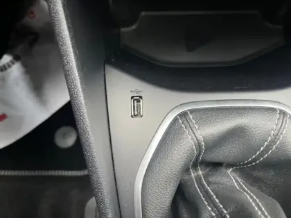 Photo 15 Ford Fiesta 1.0 Flexifuel 95ch Titanium Business 5p