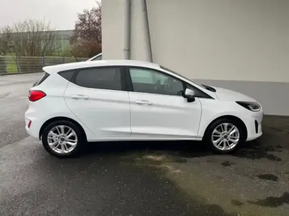 Photo 41 Ford Fiesta Gén. V Ph2 Titanium Business 5