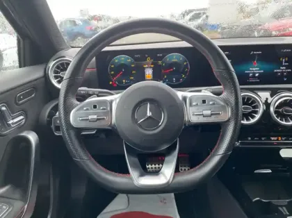 Photo 6 Mercedes Classe A 180 136ch AMG Line 7G-DCT