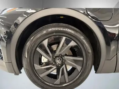 Photo 8 Toyota C-HR Design Grande Autonomie 77 kWh 224ch +