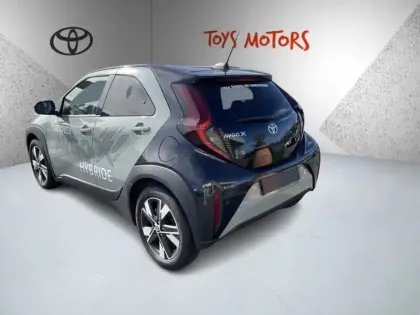 Photo 6 Toyota Aygo Hybride 116h Graphic