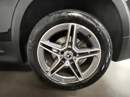 Photo 8 Mercedes GLB 200 d 150ch AMG Line 8G-DCT