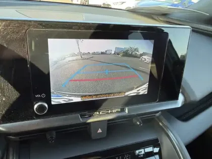 Photo 8 Toyota C-HR 1.8 Hybride 140 Dynamic