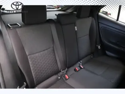 Photo 22 Toyota Yaris Hybride 116h 2WD DESIGN CARGO