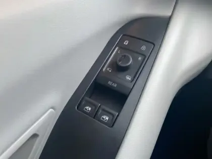 Photo 29 Ford Capri Gén. I Ph1 Pack Premium 5