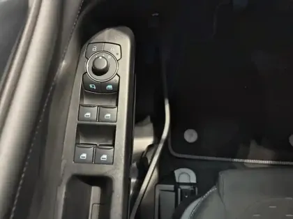 Photo 5 Ford Puma 1.0 EcoBoost Hybrid 125ch Titanium S&S