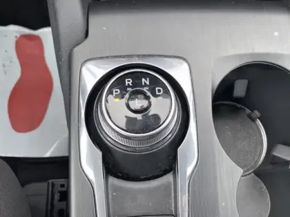 Photo 7 Ford Kuga 2.5 Duratec 180ch Hybrid FlexiFuel Titanium Business Powershift