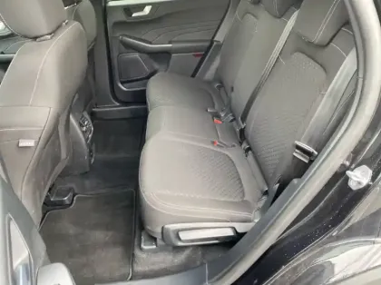 Photo 8 Ford Kuga 2.5 Duratec 180ch Hybrid FlexiFuel Titanium Business Powershift