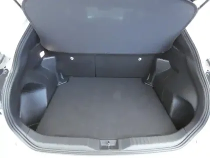 Photo 5 Toyota Yaris Hybride 1.5 HYBRID 116H DESIGN AUTO