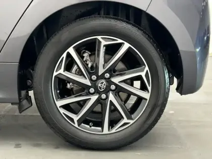 Photo 8 Toyota Yaris Hybride 116h Design PACK CONFORT