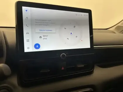 Photo 12 Toyota Yaris Hybride 116h Design