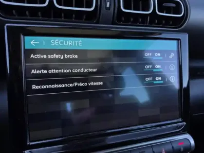 Photo 17 Citroën C3 Aircross Gén. I Ph2 Shine Pack 5